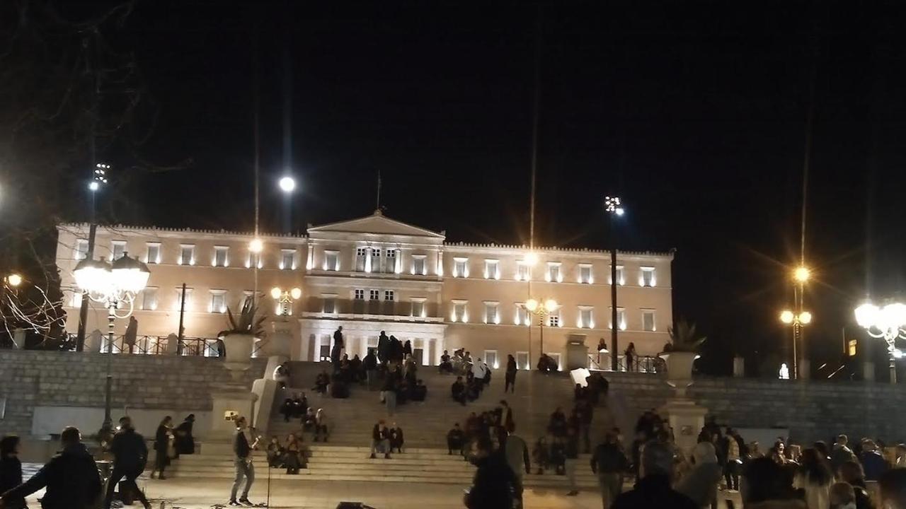 Parthenon And Syntagma Square View Apartment Athen Eksteriør bilde