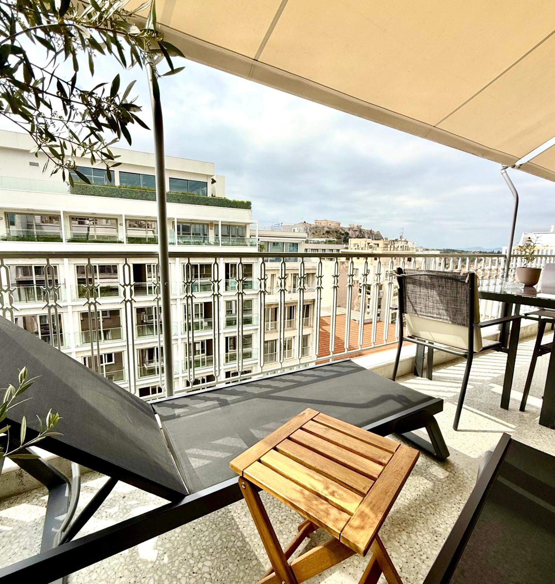 Parthenon And Syntagma Square View Apartment Athen Eksteriør bilde
